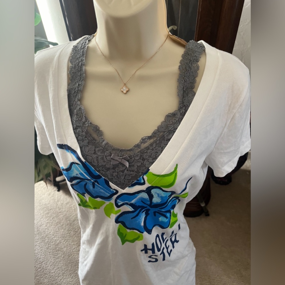 NWT Y2K Vintage Hollister V-neck top short sleeve - Picture 7 of 16
